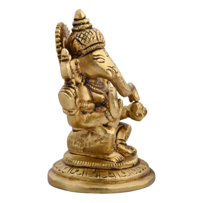 New Ganpati Murti